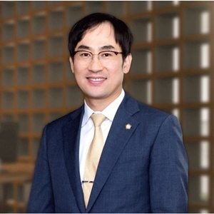 유용관 변호사