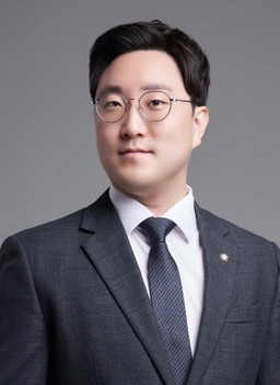 홍지형 변호사