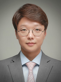 권성훈 변호사