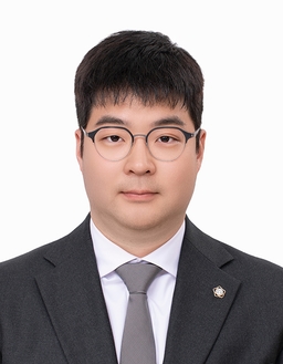 방인환 변호사