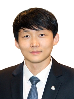 이동환 변호사
