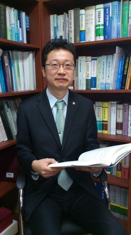 박현근 변호사