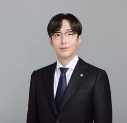 전재욱 변호사